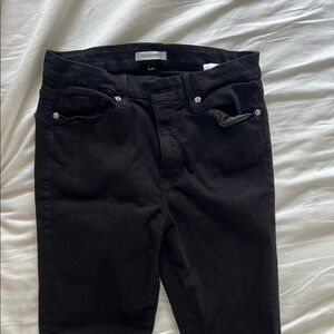 Women’s black good American jeans